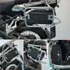 Collage of images showing a motorcycle side case and its mounting hardware. Anteprima dell’immagine prodotto
