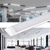 A collage showing a modern office interior with linear LED lighting and a close-up of a single LED panel light. Voir les images du produit