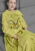 The Grinch TV Decke mit Ärmeln und Taschen Flauschige Produktbild-Vorschau 7