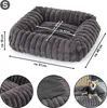 A collage showing a dog bed with dimensions, close-ups of the material, and a dog resting in the bed. Produktbild-Vorschau