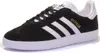 A studio shot of a single Adidas Gazelle sneaker. Produktbild-Vorschau