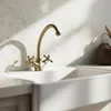 Miscelatore da cucina in stile vintage, finitura bronzo, Anteprima dell’immagine prodotto 5