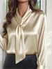ASKSA Damen Satin Bluse Schleife Langarm Elegante Oberteile Produktbild-Vorschau 2