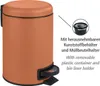 A terracotta colored pedal bin with a close-up inset showing the removable plastic container and bin liner holder. Náhled obrázku produktu