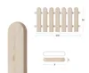 A close-up view of a wooden fence section and its dimensions, along with a separate diagram showing the cross-section of a fence slat. Produktbild-Vorschau