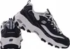 A pair of Skechers sneakers shown from a diagonal angle against a white background. Produktbild-Vorschau