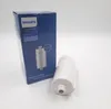 A Philips water filter cartridge and its packaging are shown against a white background. Voir les images du produit