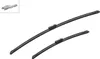 Two windshield wiper blades are shown on a white background, with a small accessory in the top left corner. Anteprima dell’immagine prodotto
