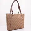 Guess Shopper Noelle Noel Tote Logo 37 x 10 x 26 Produktbild-Vorschau 13