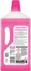 The back of a pink plastic bottle of cleaning product. Voir les images du produit