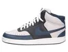 A side view of a Nike Court Vision Mid NN sneaker. Anteprima dell’immagine prodotto