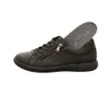 A black leather sneaker with a zipper and laces, and an insole partially pulled out. Produktbild-Vorschau