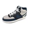 A single Nike Court Vision Mid NN sneaker is shown against a white background. Anteprima dell’immagine prodotto