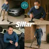 A collage of four images showing a man using a vacuum cleaner in different settings: a garage, a workshop, a car interior, and outdoors on a patio. The brand name 'Sillar' is overlaid on the collage. Anteprima dell’immagine prodotto