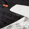 Detailansicht des "Hueco Knit II Low Women" von Mammut; zeigt das Obermaterial und die Schnürung. Produktbild-Vorschau
