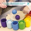 Giocattolo in legno Ulanik Montessori "Arcobaleno: palline Anteprima dell’immagine prodotto 3