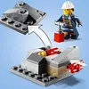 A LEGO minifigure is shown interacting with a LEGO construction set, with an arrow indicating how a piece is added. Produktbild-Vorschau