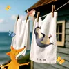 Mr. & Mrs. Panda Handtuch Pinguin Lachen - Weiß - Geschenk, Produktbild-Vorschau 2