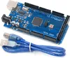 A blue circuit board with a USB cable in front of it, on a white background. Anteprima dell’immagine prodotto