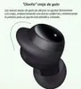 Close-up of a black wireless earbud with a descriptive text overlay. Produktbild-Vorschau