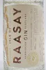 A close-up of a bottle of Isle of Raasay Hebridean Gin. Produktbild-Vorschau