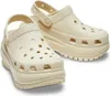 Sabot Del Marchio Crocs Del Modello Classic Mega Crush Clog Anteprima dell’immagine prodotto 16