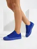 Blaue Sneaker mit runder Kappe und niedrigem Profil, Größe Produktbild-Vorschau 3