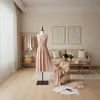 Mannequin de couture Relaxdays, femme, taille 36/38, Voir les images du produit 2