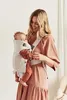 BabyBjörn Porte-bébé Mini, jersey 3D, beige clair Jersey 3D Voir les images du produit 3