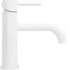 A white bathroom faucet on a white background. Náhled obrázku produktu