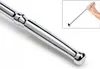 A close-up of a chrome ratchet handle with an inset image showing hands using the tool. Produktbild-Vorschau