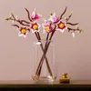 Äste mit Magonolien Blüten Produktbild-Vorschau 36