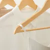 SONGMICS Kleiderbügel aus Holz, 10er Set, Anzugbügel aus Produktbild-Vorschau 7
