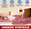 A woman sleeping under a pink duvet, with marketing icons and text above. Produktbild-Vorschau