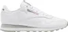 A side view of a white Reebok Classic Leather sneaker. Náhled obrázku produktu