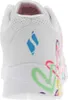 The back of a white sneaker with colorful graffiti-style hearts and a blue logo. Anteprima dell’immagine prodotto