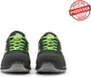 A pair of black and green safety shoes are shown from the front on a white background. A red circular stamp with the text "INTELLECTUAL PROPERTY PATENTED" is in the top right corner. Voir les images du produit