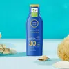 NIVEA SUN Protect & Moisture Feuchtigkeitsspendende Produktbild-Vorschau 8