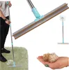 A collage of images showing a cleaning brush being used on a carpet, a close-up of the brush head, and a small pile of collected pet hair. Náhled obrázku produktu
