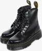A pair of black Dr. Martens boots on a white background. Náhled obrázku produktu