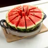 Výkonný kráječ pro snadné krájení melounu Náhled obrázku produktu 4