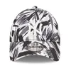Kšiltovka New Era 9FORTY MLB Painted NY Yankees Nero Bianco Anteprima dell’immagine prodotto 2