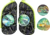 A collage of a black pencil case with a green geometric pattern, and three round inserts featuring images of cars. Produktbild-Vorschau