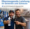 Two men are in a workshop setting, one holding a bottle of cleaning product. Produktbild-Vorschau