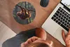 MuchoWow® Mauspad Mousepad Junger Orang-Utan hängt an einem Produktbild-Vorschau 3