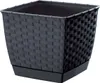 A black square planter with a woven texture and a matching saucer, isolated on a white background. Produktbild-Vorschau