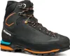 Schwarze Bergschuhe "Zodiac Tech LT GTX" von Scarpa mit orangefarbenen Akzenten und Schnürung. Podgląd zdjęcia produktu