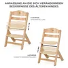 Two wooden high chairs are shown, one with adjustable seat positions and the other with adjustable footrest positions, illustrating features. Voir les images du produit