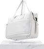 Brisby Wickeltasche – Schultertasche – Inkl. Produktbild-Vorschau 10