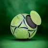 Football réfléchissant pour les pieds, fluorescent, brille Voir les images du produit 9